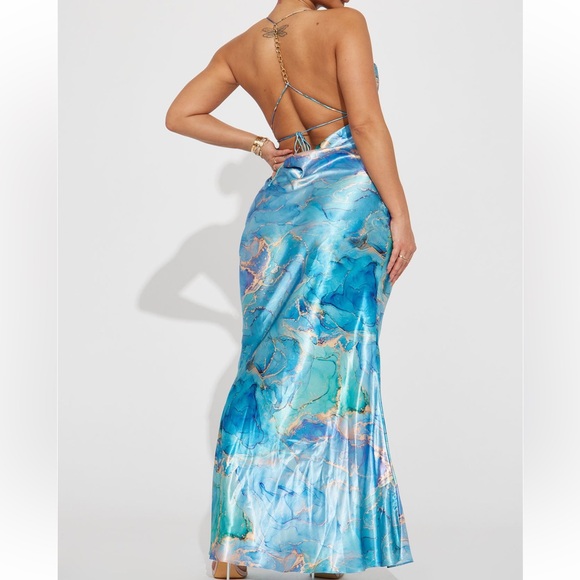 Blue Marble Open Back Long Dress - Picture 2 of 3